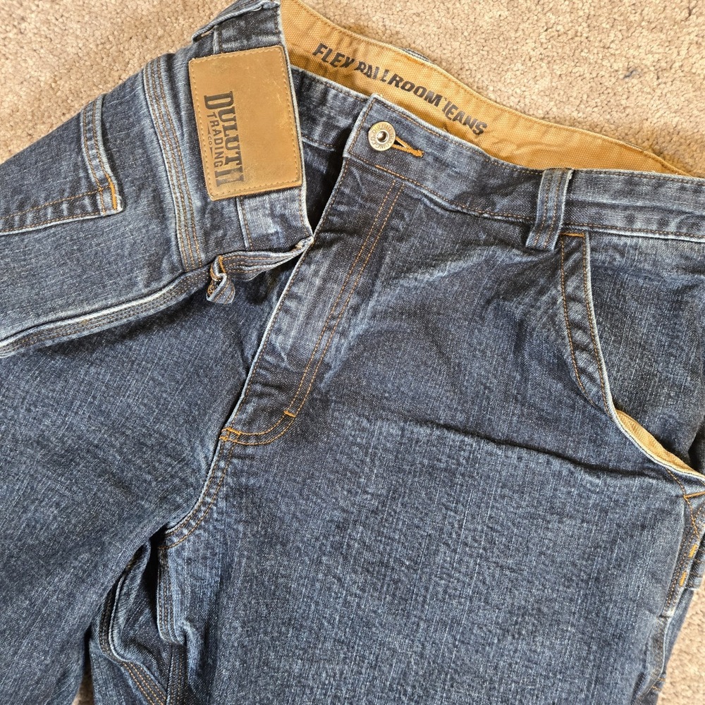 Duluth Trading Co Flex Fire Hose Blue Jeans Mens 42 x 30 Medium Wash